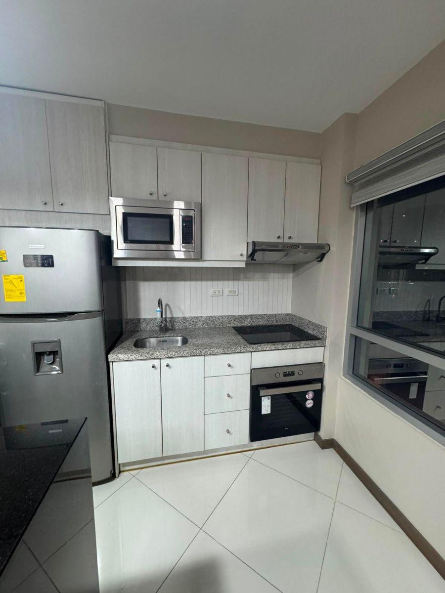 Departamento Amoblado en Venta en Pacific Plaza - Parque Empresarial Colon, Guayas — imagen 6