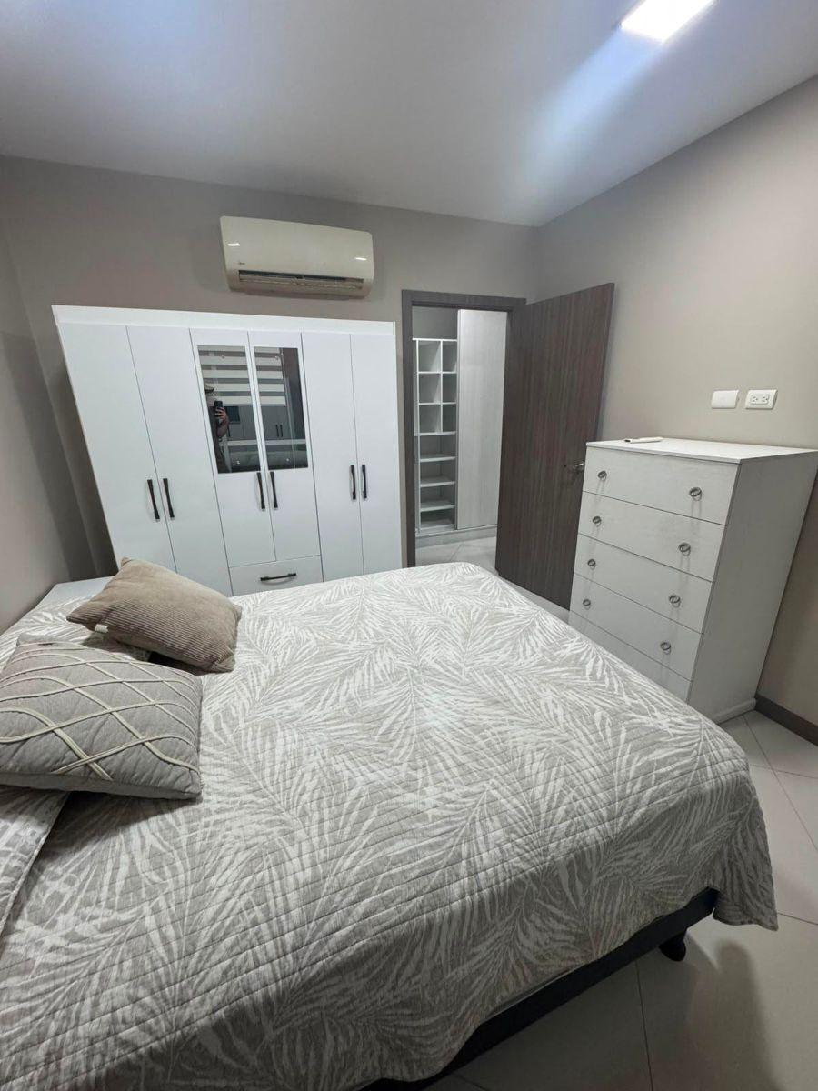 Departamento Amoblado en Venta en Pacific Plaza - Parque Empresarial Colon, Guayas — imagen 3