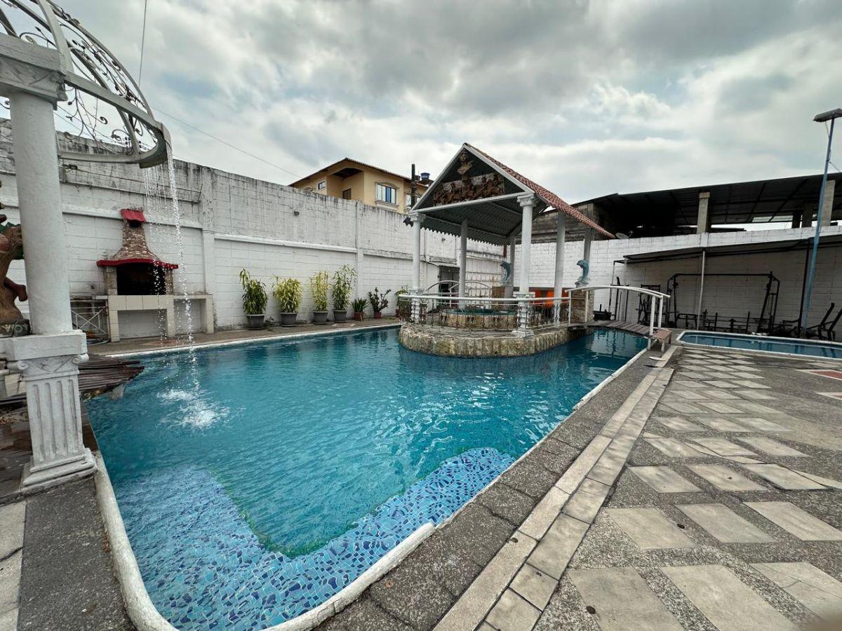 Casa Comercial en Venta / Av Las Aguas, Guayas — imagen 7