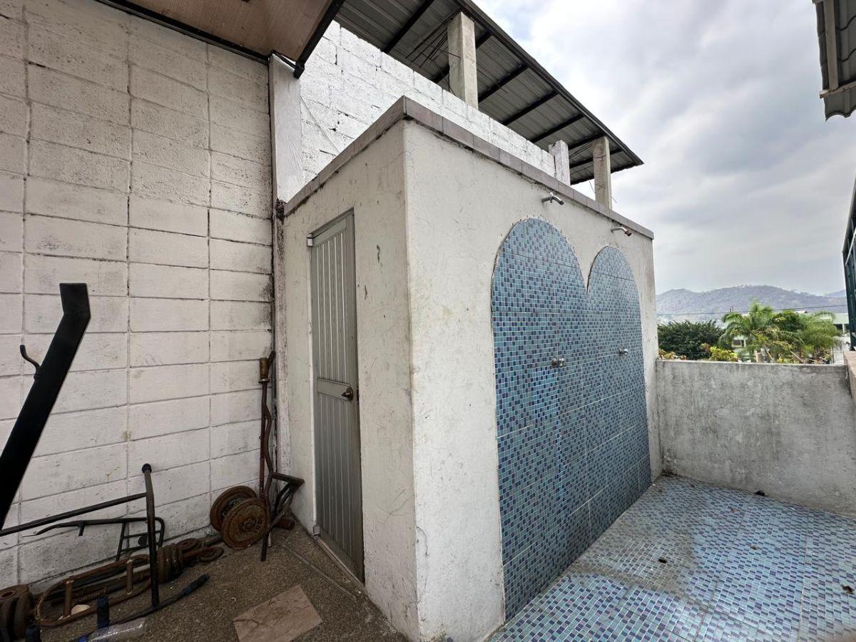 Casa Comercial en Venta / Av Las Aguas, Guayas — imagen 6