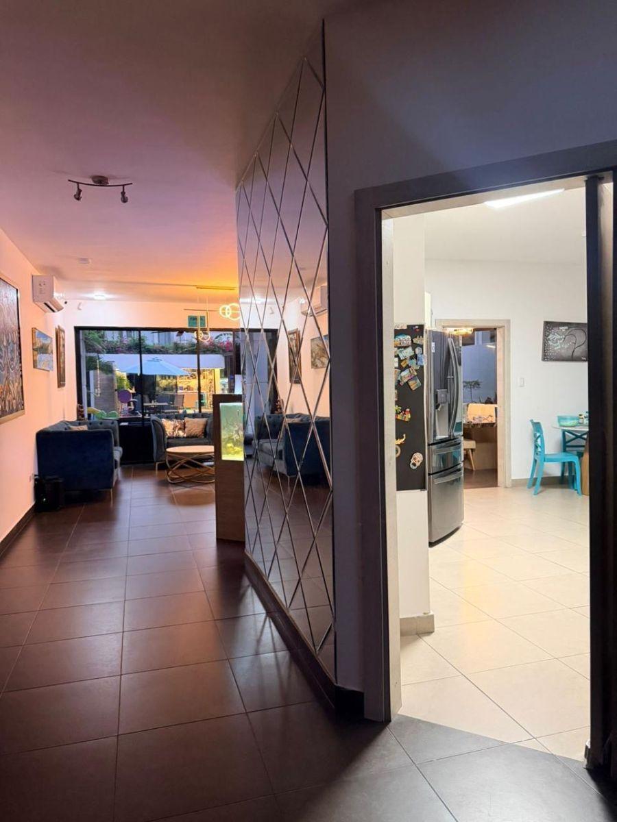 7611. Urb. Portofino - Via a La Costa, Vendo Casa 3 Dorm. $445.000. Guayas — imagen 6