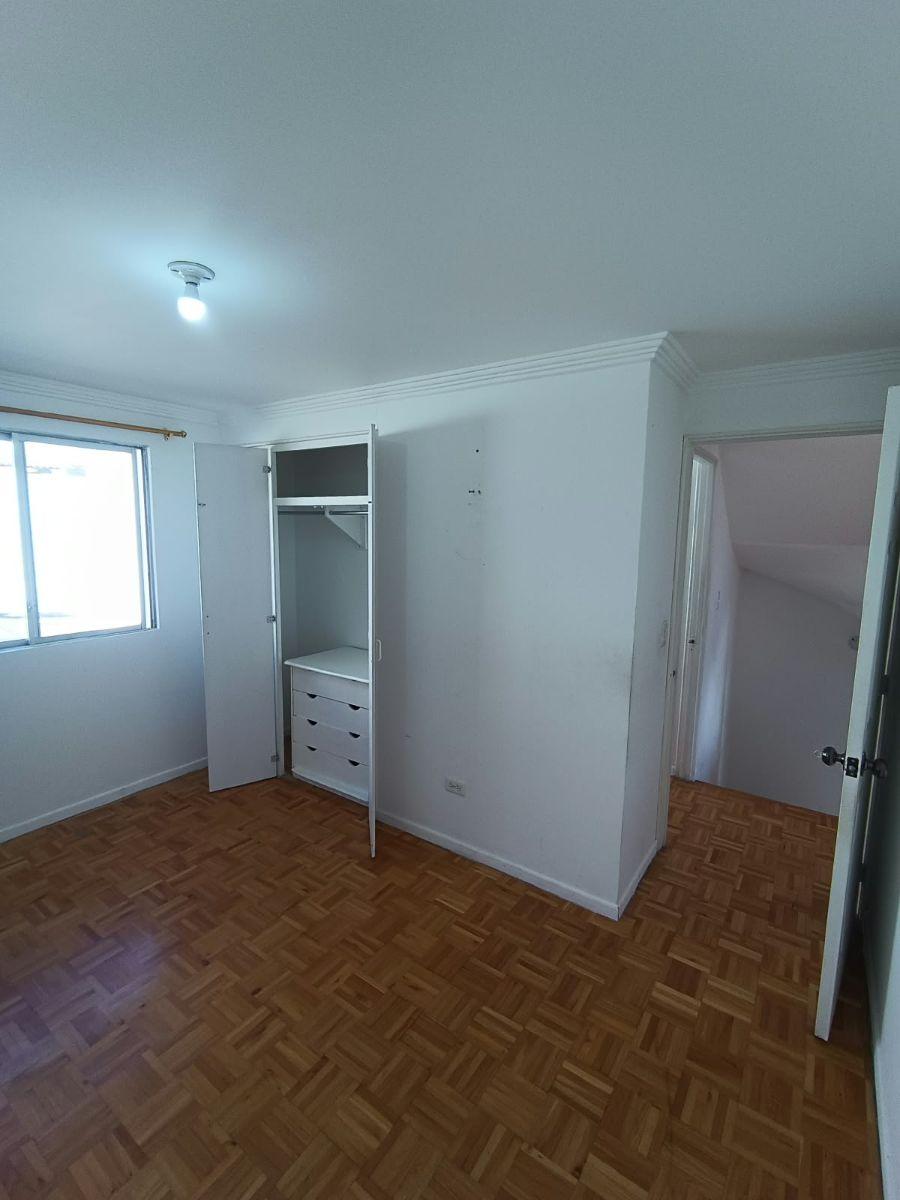 Remate en Jardines de Carcelén Casa 3 Dorm., 150 m², $79000 — imagen 9