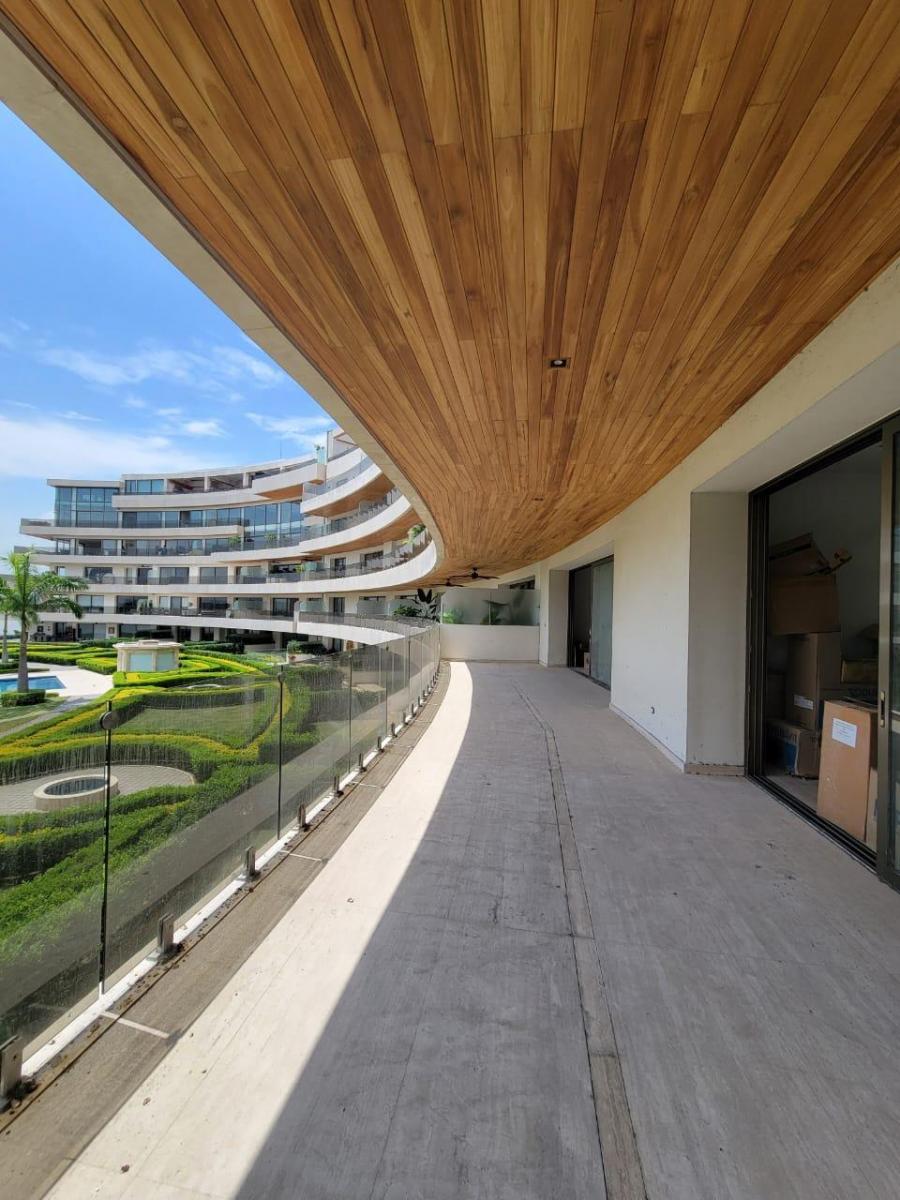En Venta Departamento de Lujo en Sotonovo Samborondón Vista Al Río 341 m², Guayas — imagen 8