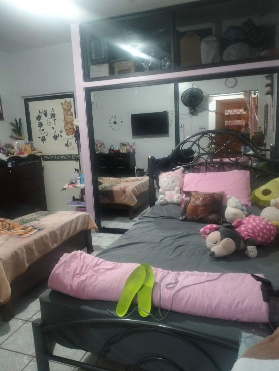 Casa Rentera en Venta | Cdla. Guayacanes | 4 Unidades de Vivienda | Garaje (Wy), Guayas — imagen 4