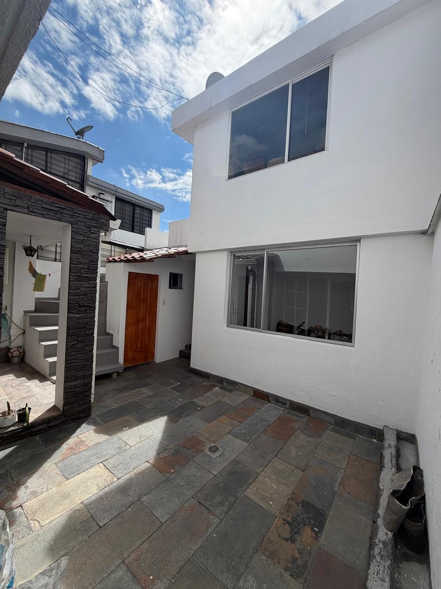 Venta Casa Independiente Remodelada, 3 Dorm., Norte de Quito, San Pedro Claver — imagen 10