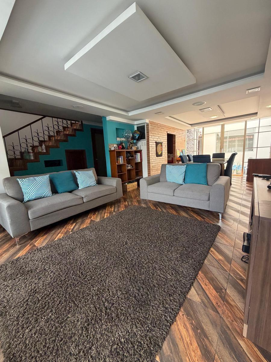 Venta Casa Independiente Remodelada, 3 Dorm., Norte de Quito, San Pedro Claver — imagen 9