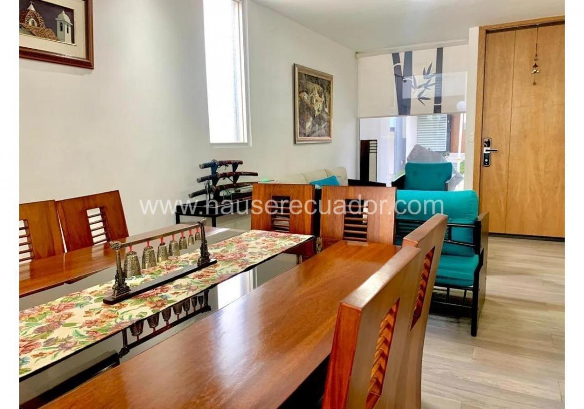 Casa Esquinera en Mirasierra Cerca de Innova Schools |3 Dorm., Patio, Terraza y Seguridad 24/7 — imagen 10