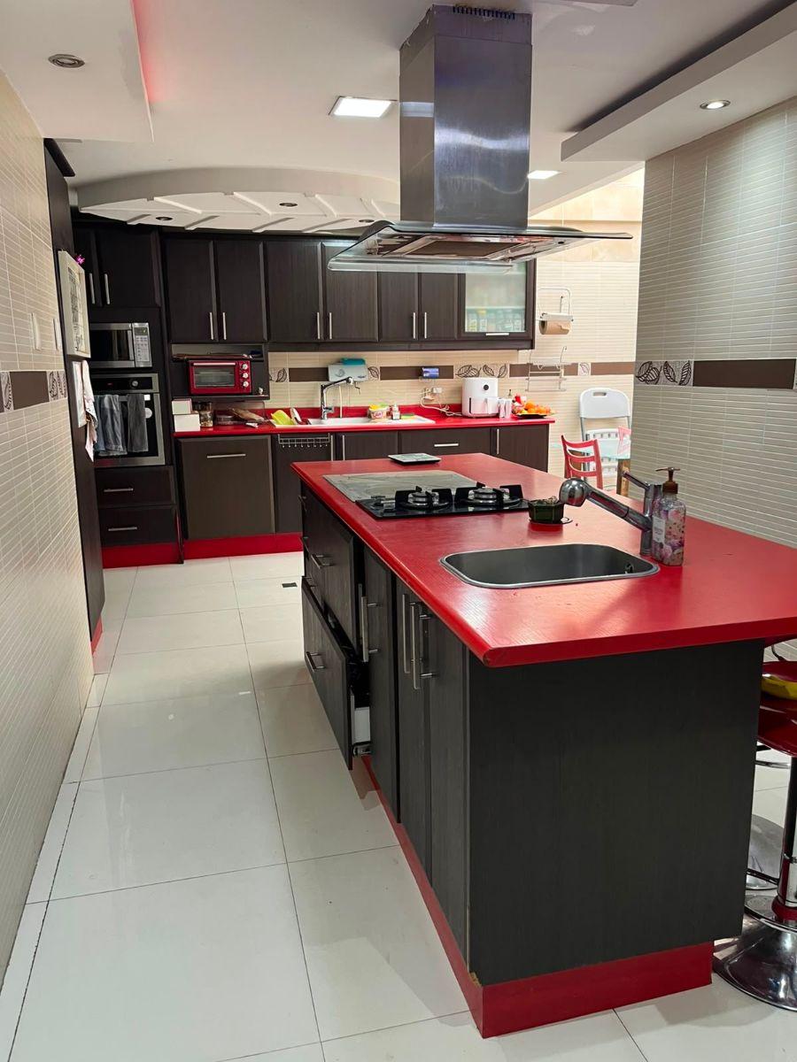 Se Vende Casa en Sector Comercial y Residencial — imagen 7