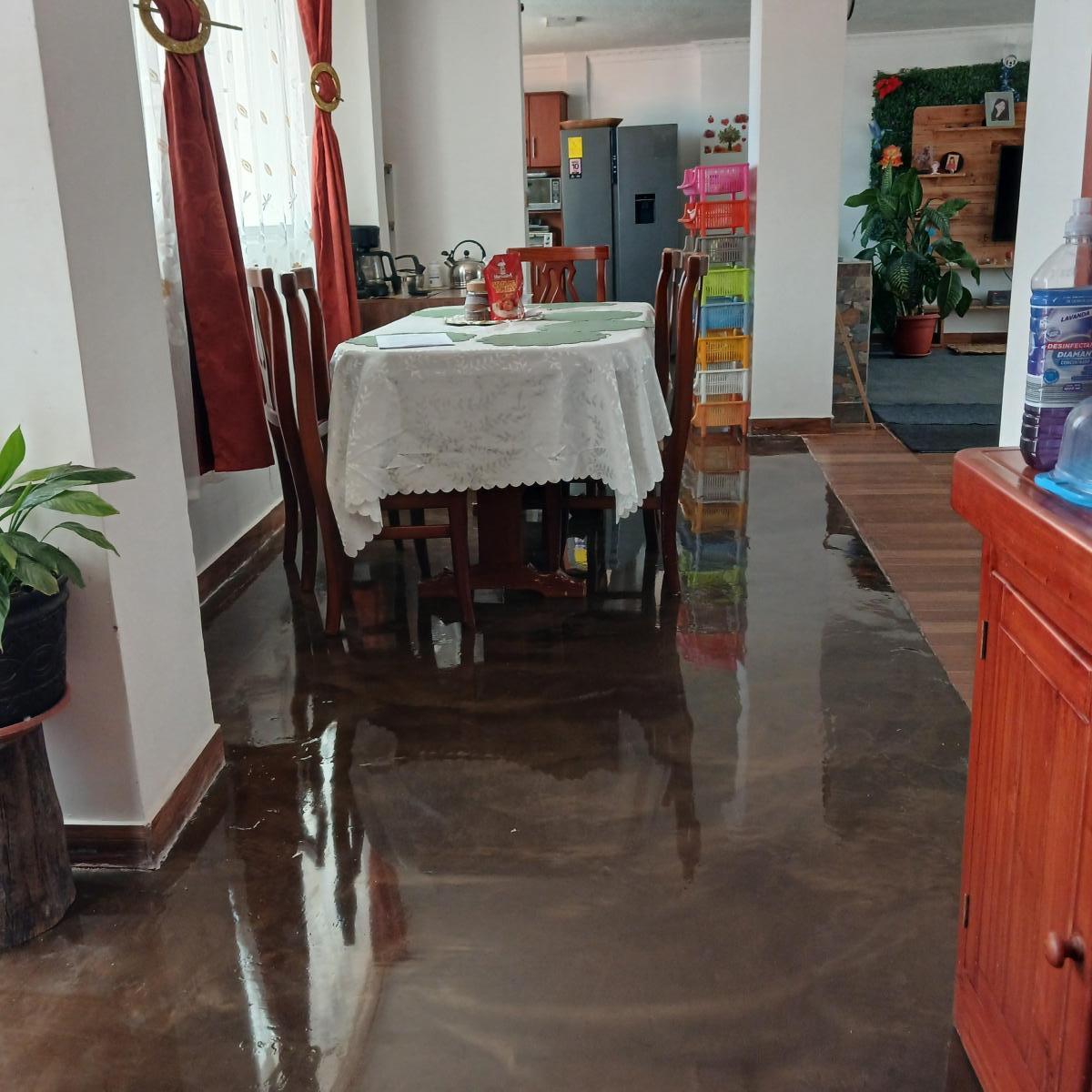 Vendo Casa Grande Rentera y Muy Bonita. Provincia de Pichincha — imagen 5