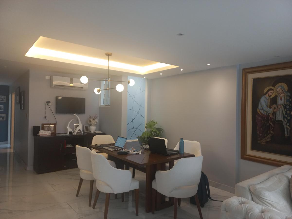 Venta Departamento en Lomas de Urdesa, Guayas — imagen 10