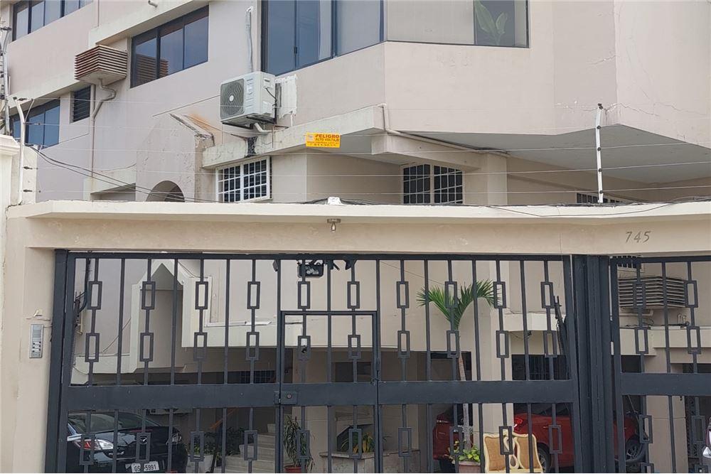 Departamento en Venta con Vista Panoramica C. Diaz, Guayas — imagen 10