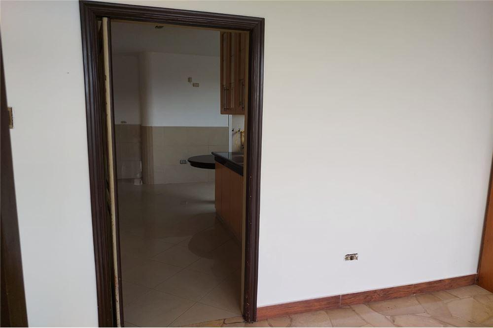 Departamento en Venta con Vista Panoramica C. Diaz, Guayas — imagen 4
