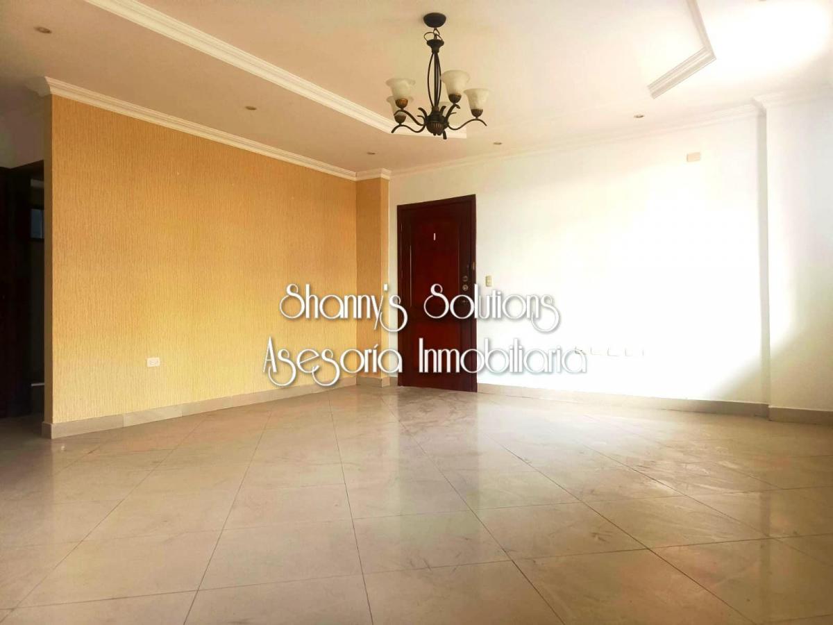Kennedy, Vendo Departamento con 2 Hab 2, Garajes Planta Baja, Guayas — imagen 7