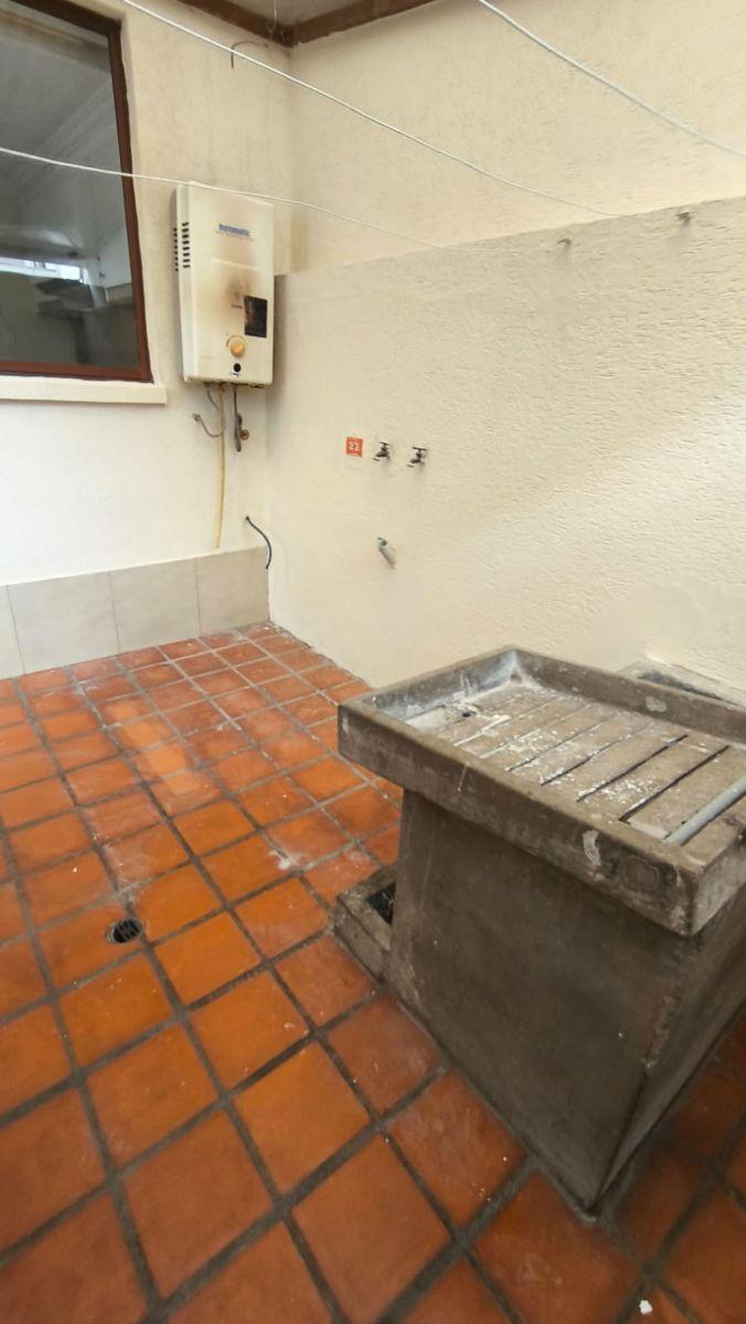 Casa en La Mitad del Mundo — imagen 3