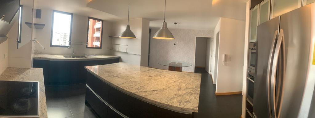 Excelente Departamento Gonzalez Suarez en Venta — imagen 9