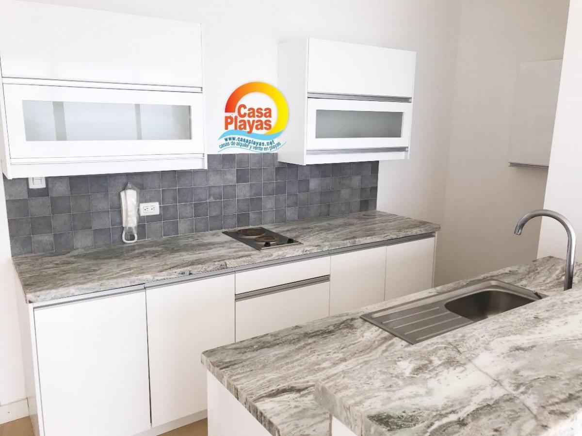 Suite Frente Al Mar de Venta en Playas, Punta Mar, Ocean Club, Guayas — imagen 4