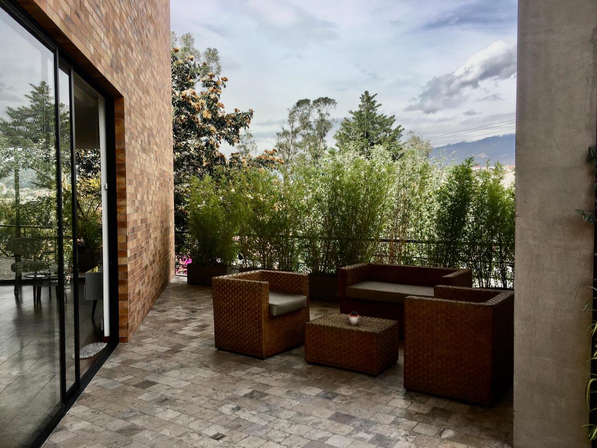 Precioso Departamento Venta Cumbayá — imagen 9
