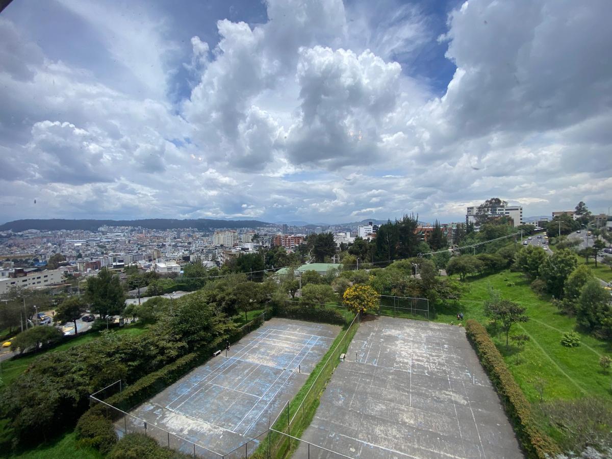 Lindo Dep Quito Tenis Vista Totalmente Remodelado — imagen 10