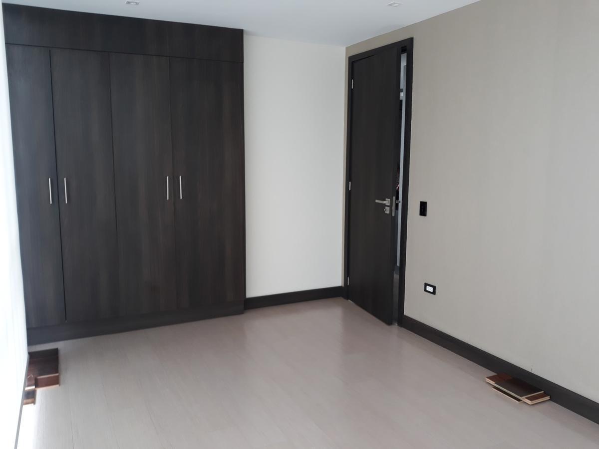 Bonito Departamento 3 Dorm. en La González Suárez — imagen 7