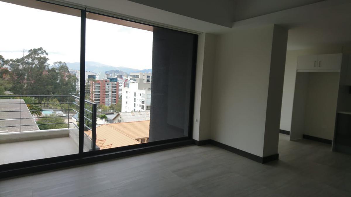 Bonito Departamento 3 Dorm. en La González Suárez — imagen 6