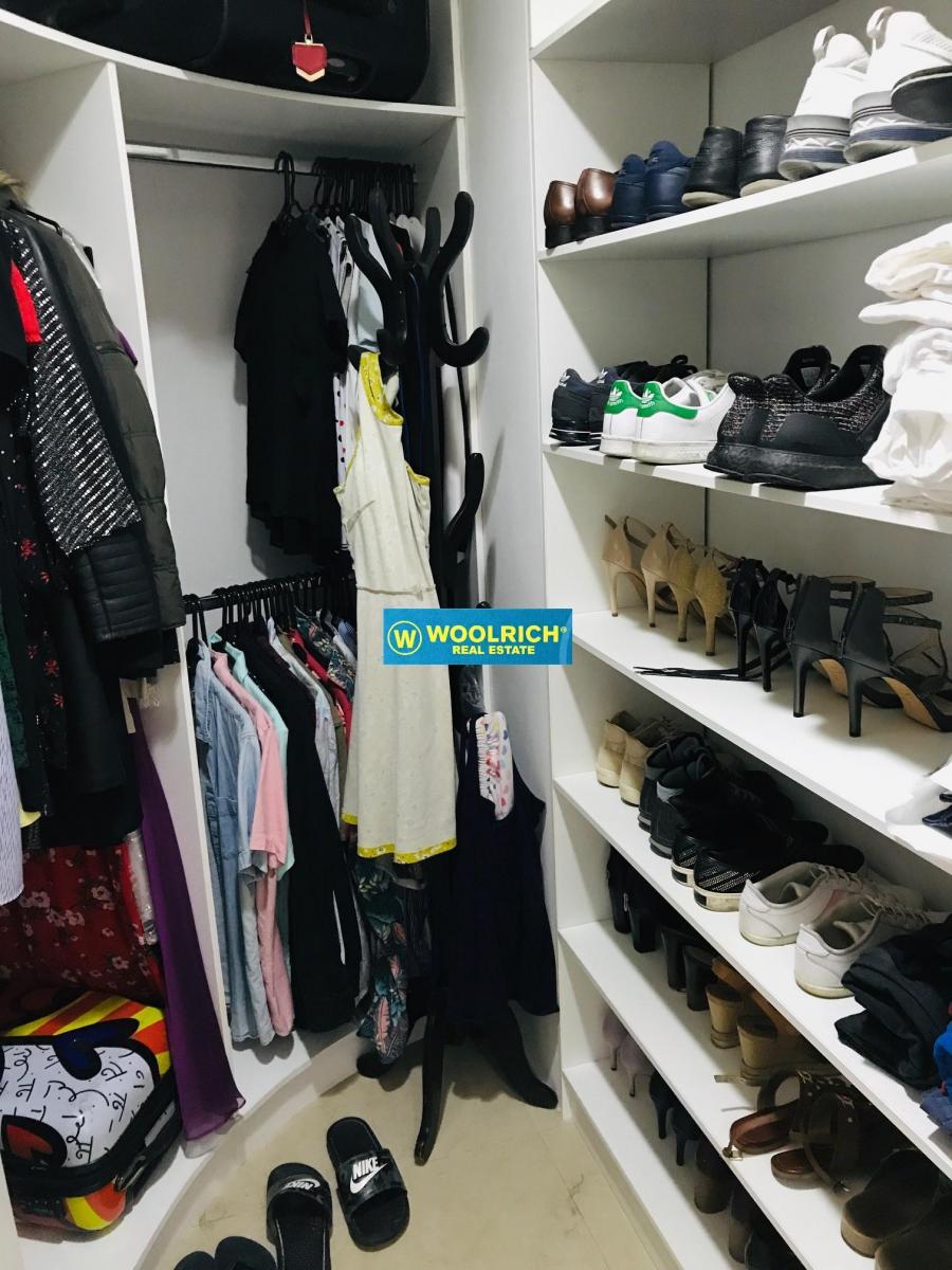 Vendo Departamento D Lujo, Ciudad Colon, 2 Dorm + Estudio, 2 Parqueos, Guayas — imagen 4