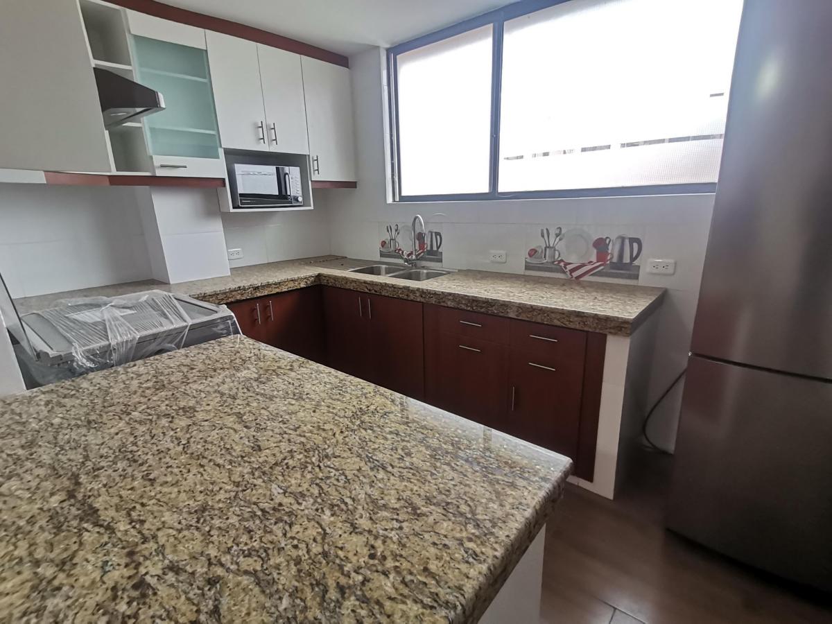 Vendo Departamento en El 2do Piso de 126 m² (La Josefina Carcelen) — imagen 6
