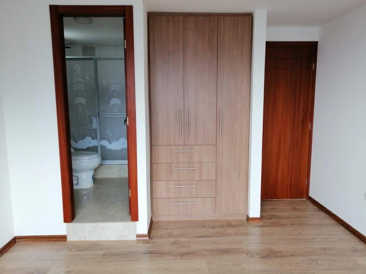 Vendo Departamento en El 2do Piso de 126 m² (La Josefina Carcelen) — imagen 4