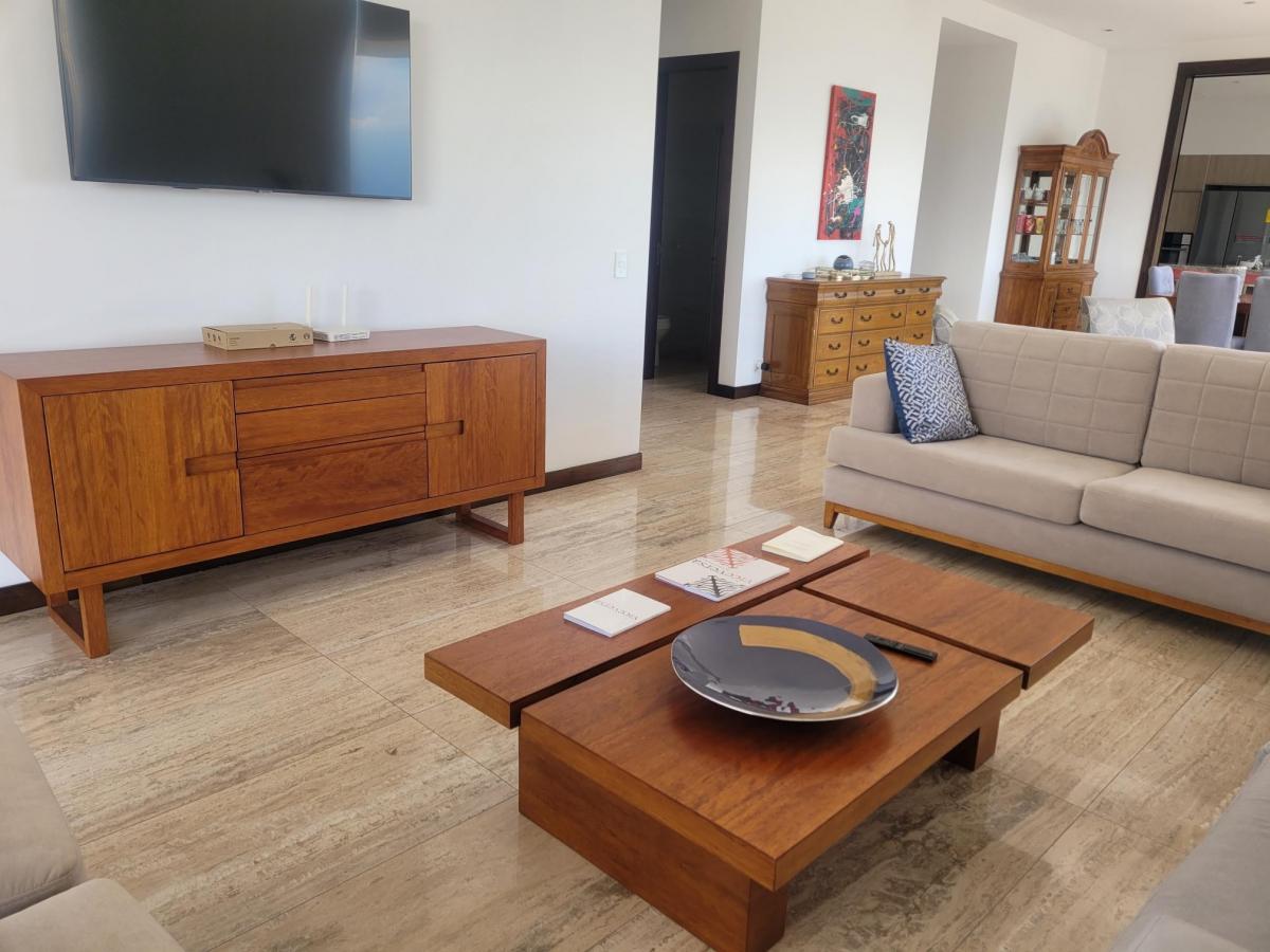 Espectacular PH Sector Gonzalez Suarez — imagen 8