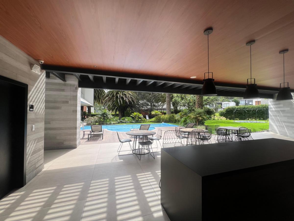 Precioso Terreno Venta Cumbaya — imagen 8