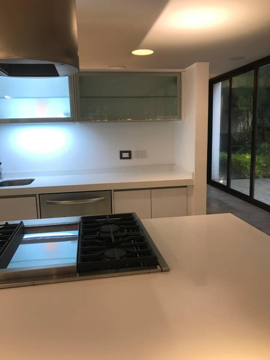 Vendo Departamento Super Lujoso 200 m² Domotizado Piscina Terraza Sector Auqui — imagen 6