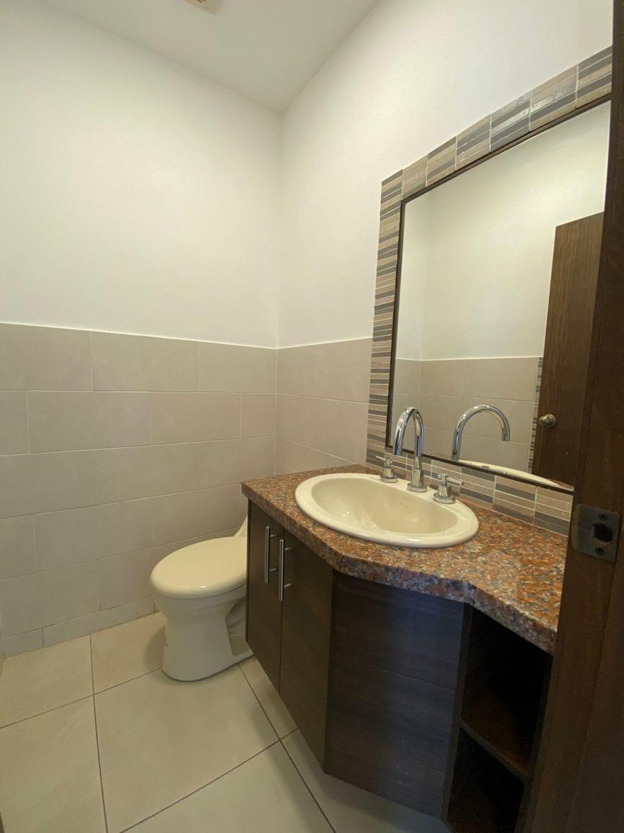Venta de Departamento con Terraza, Conjunto Privado Kennedy Norte, Guayas — imagen 7