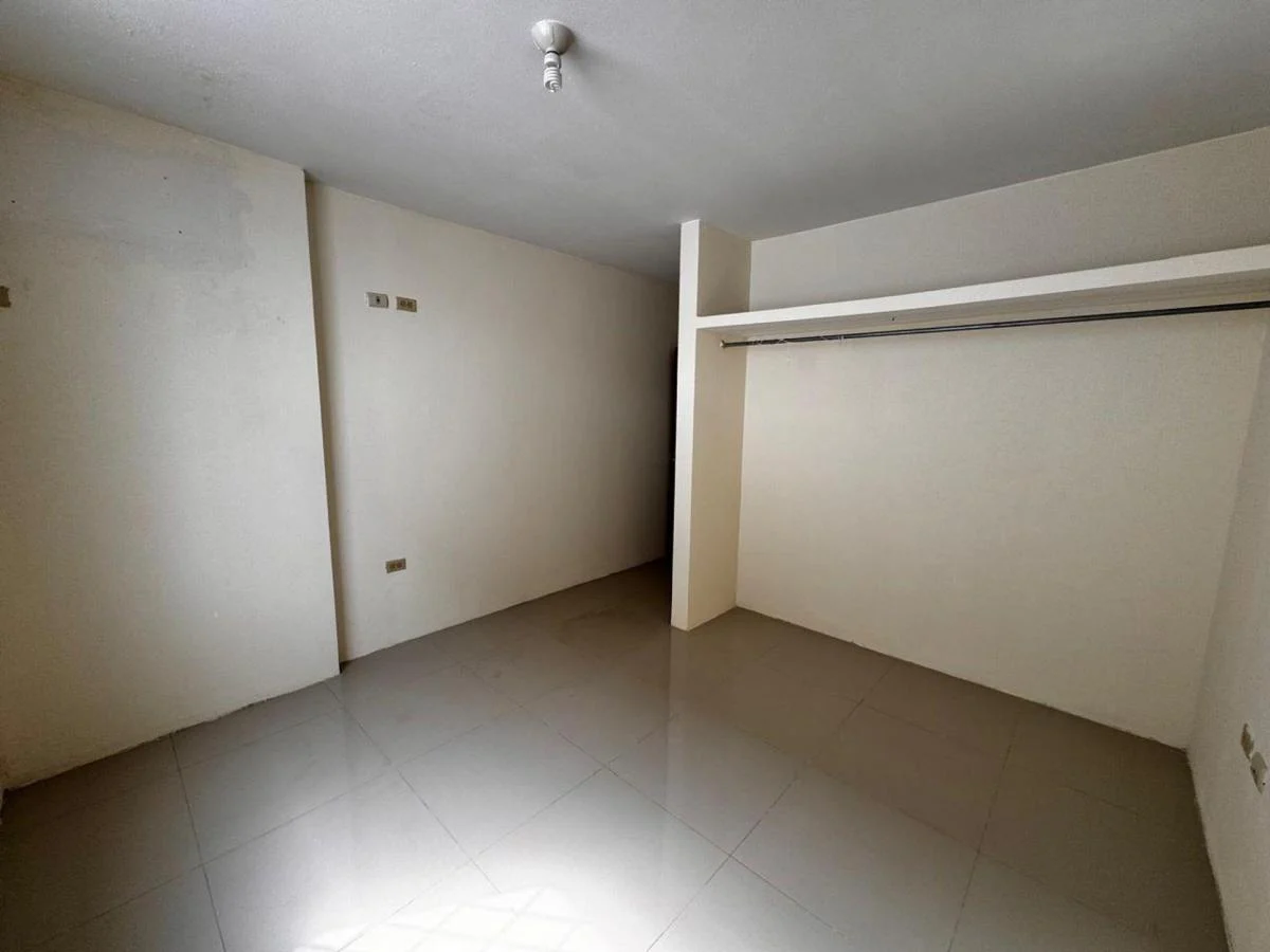 Casa de Venta en Manta Zona Norte Dentro Urbaniza Gr, Manabí — imagen 6