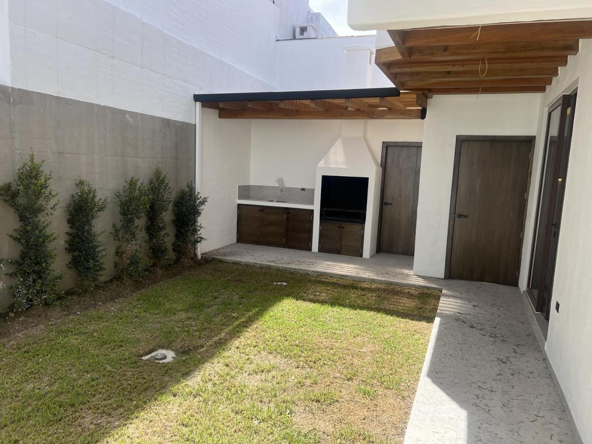 Tumbaco Via Intervalles Casa de Venta por Estrenar en Conjunto Privado — imagen 9