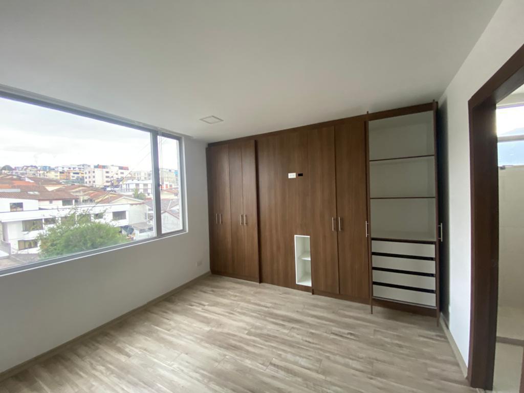 Oportunidad Bajo Precio! Hermoso Departamento Real Audiencia! Sector Kaersam — imagen 9