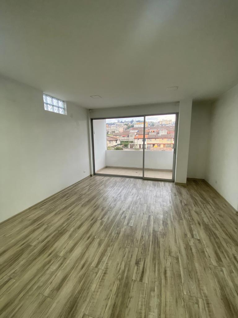 Oportunidad Bajo Precio! Hermoso Departamento Real Audiencia! Sector Kaersam — imagen 7