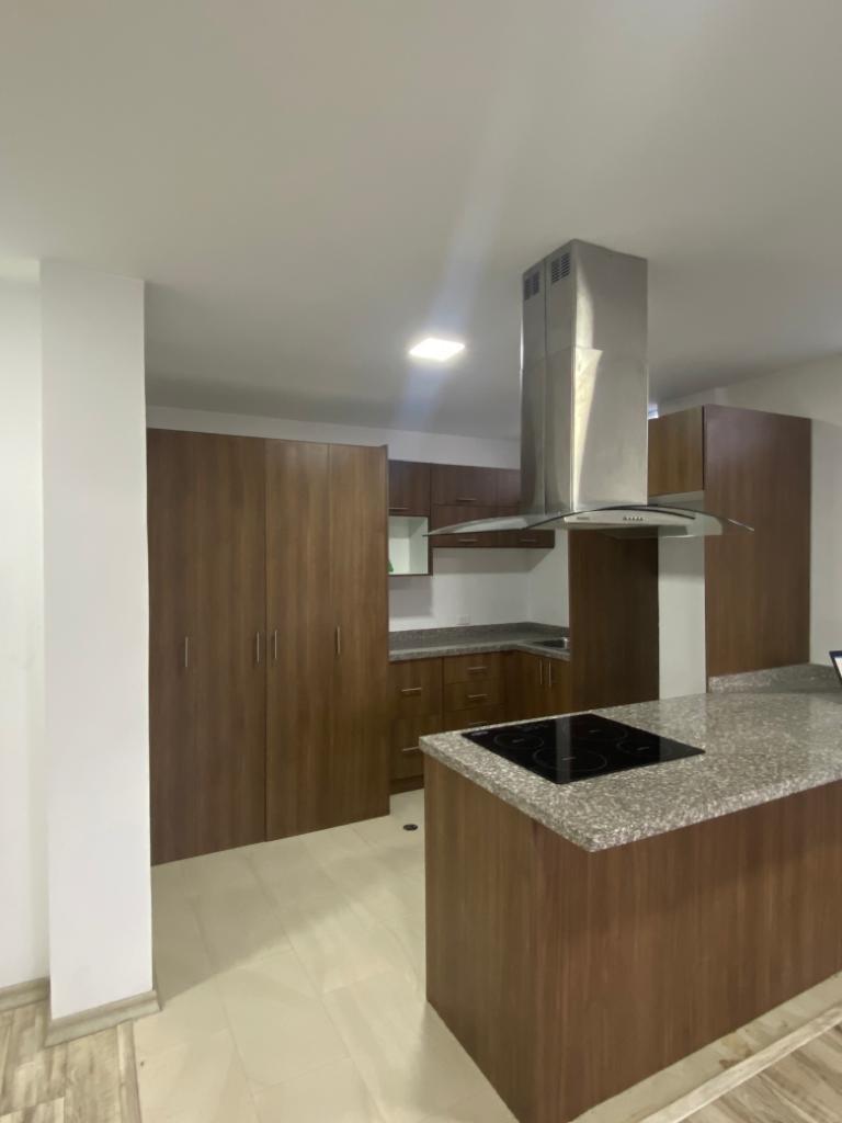 Oportunidad Bajo Precio! Hermoso Departamento Real Audiencia! Sector Kaersam — imagen 4