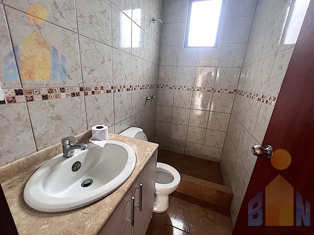 Casa de Venta Urbanización La Dolorosa, Sector La Armenia Amplio Terreno — imagen 3