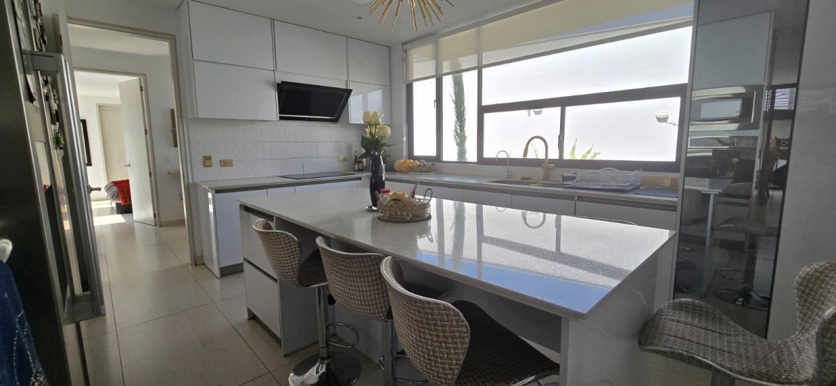 Casa de Venta Sin Amoblar en Cumbayá — imagen 10