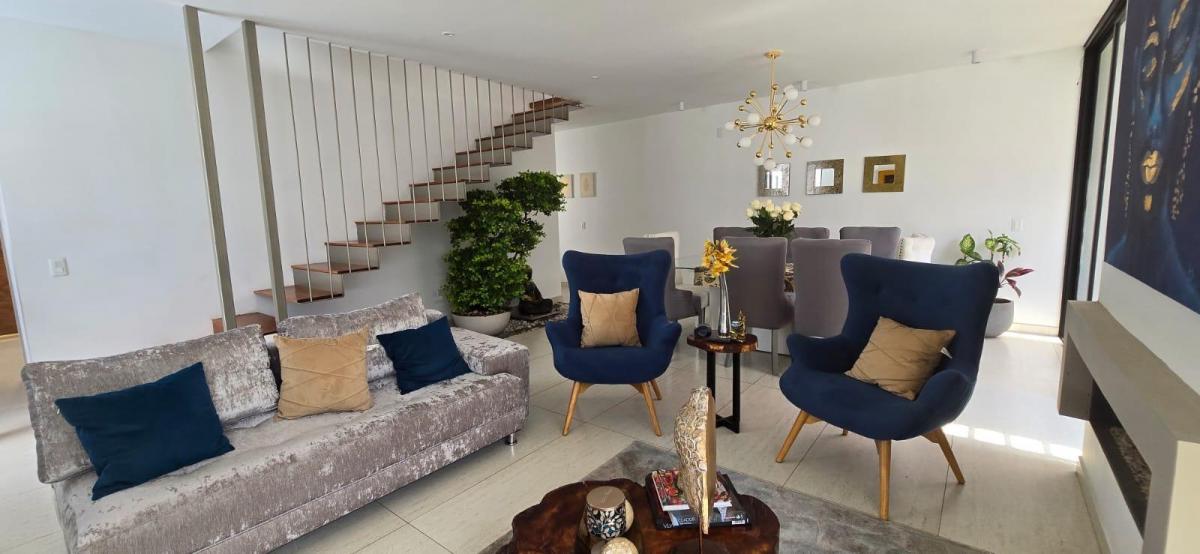 Casa de Venta Sin Amoblar en Cumbayá — imagen 8