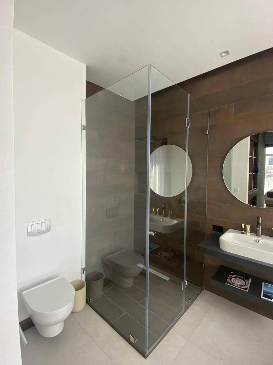 Penthouse de Lujo en La González Súarez — imagen 4