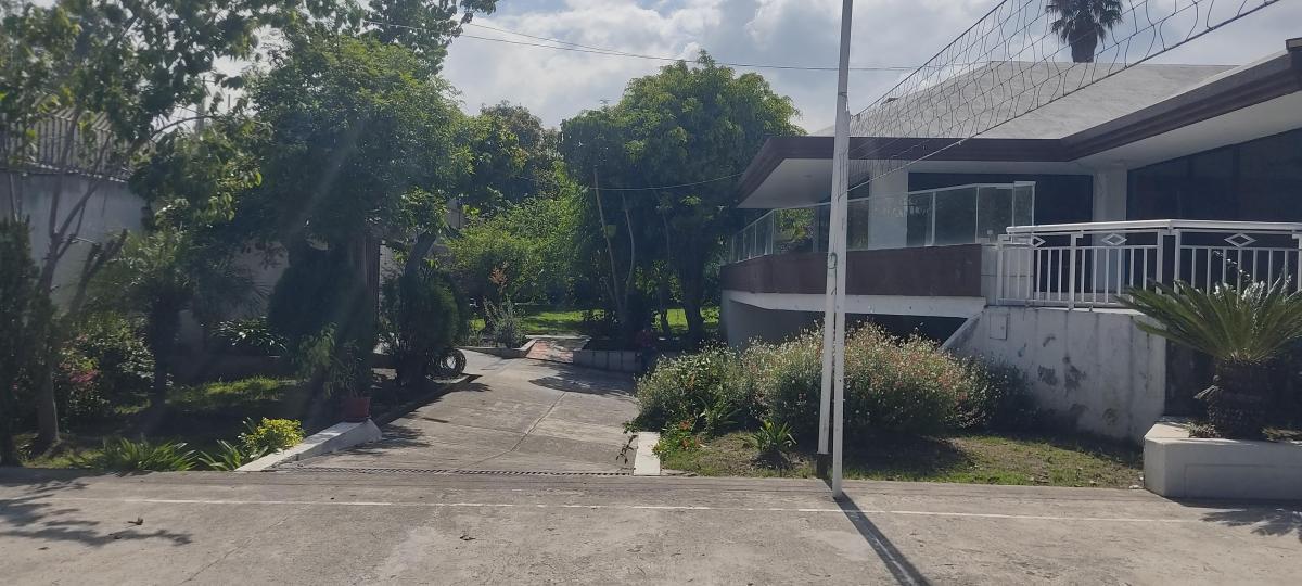 Casa y Terreno en Tumbaco en Venta - a 2 Minutos del Tia — imagen 7