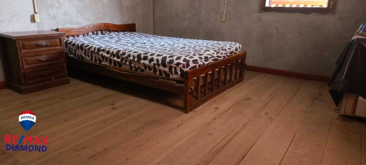 Casa de Dos Pisos de Venta en Calceta H/m, Manabí — imagen 5