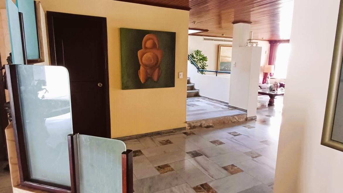 Casa con Terreno en Venta, Los Ceibos, Guayas — imagen 8
