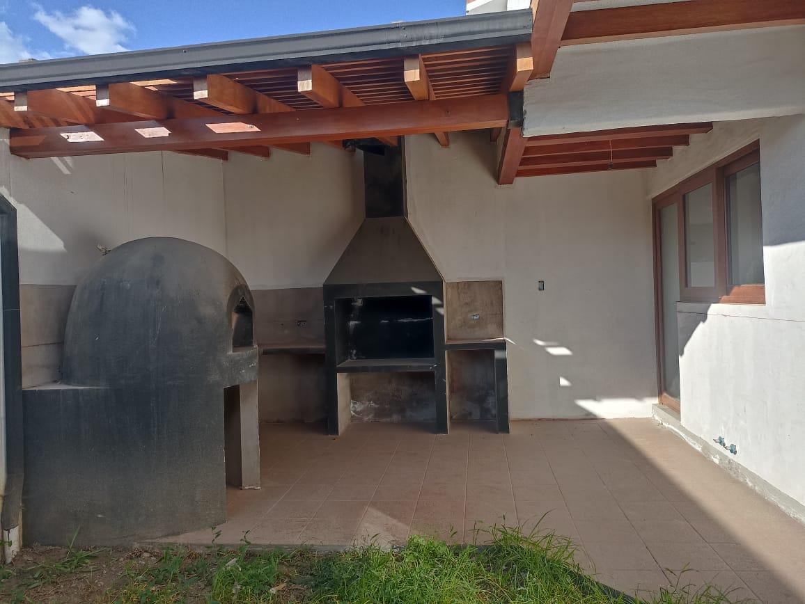 Vendo Casa en Conjunto Dormitorio en Planta Baja Sector Puembo — imagen 8