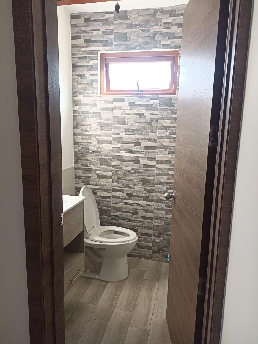 Vendo Casa en Conjunto Dormitorio en Planta Baja Sector Puembo — imagen 4