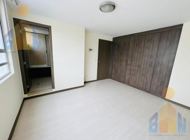 Casa de Venta en El Condado, Urbanización Balcones del Norte — imagen 8
