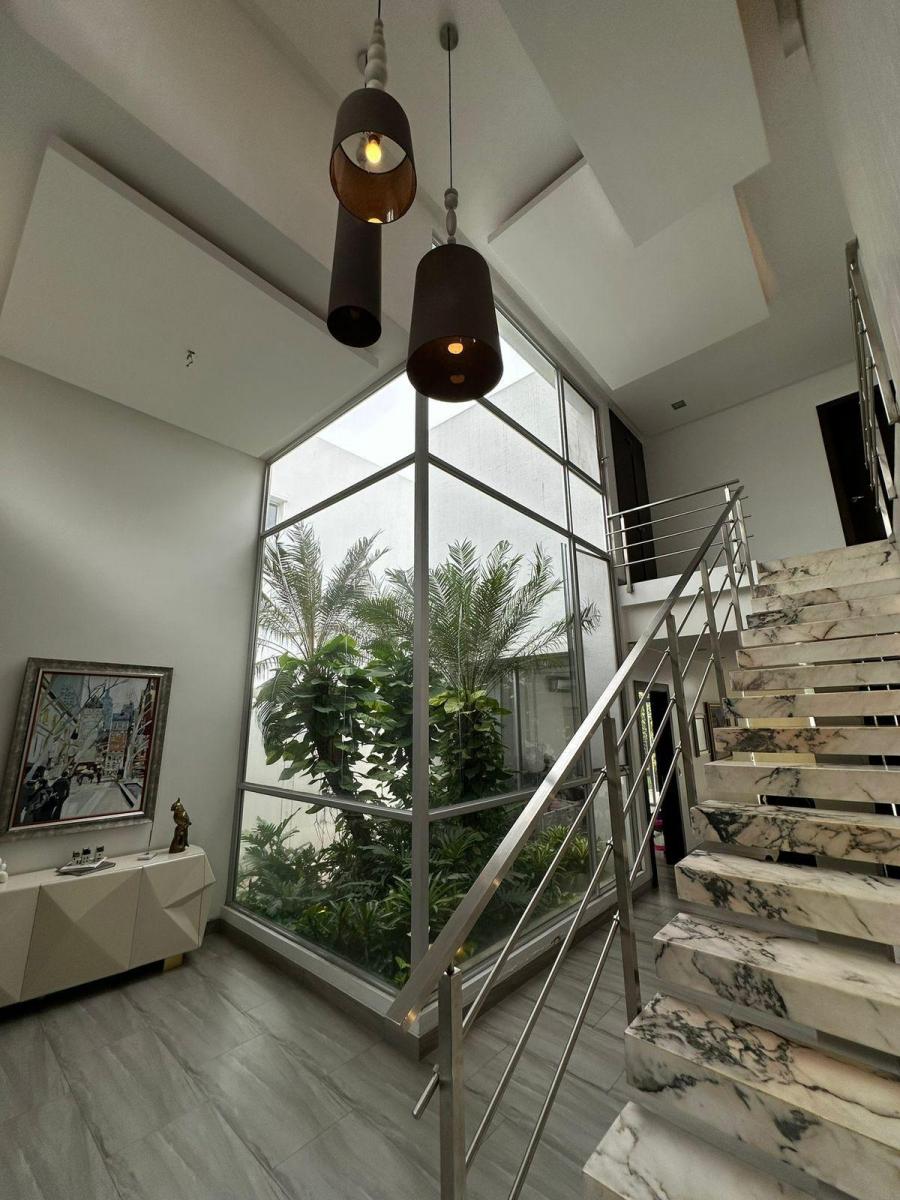 Arrecife Linda Villa de 3 Dorm. Moderna con Piscina, Guayas — imagen 7