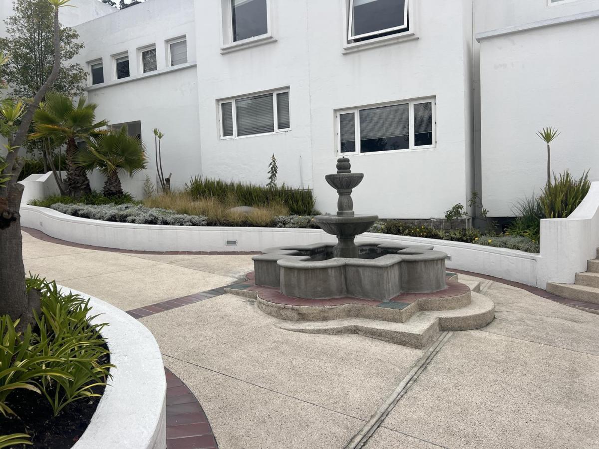 El Condado Casa de Venta en Conjunto Privado — imagen 7