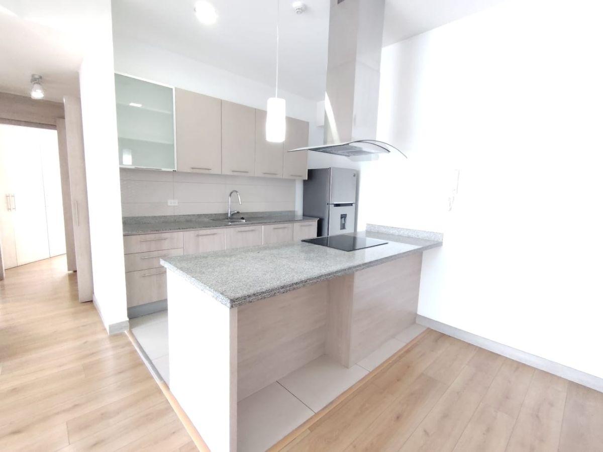 Departamento 2 Hab en Venta – Mariana de Jesús y Eloy Alfaro — imagen 9