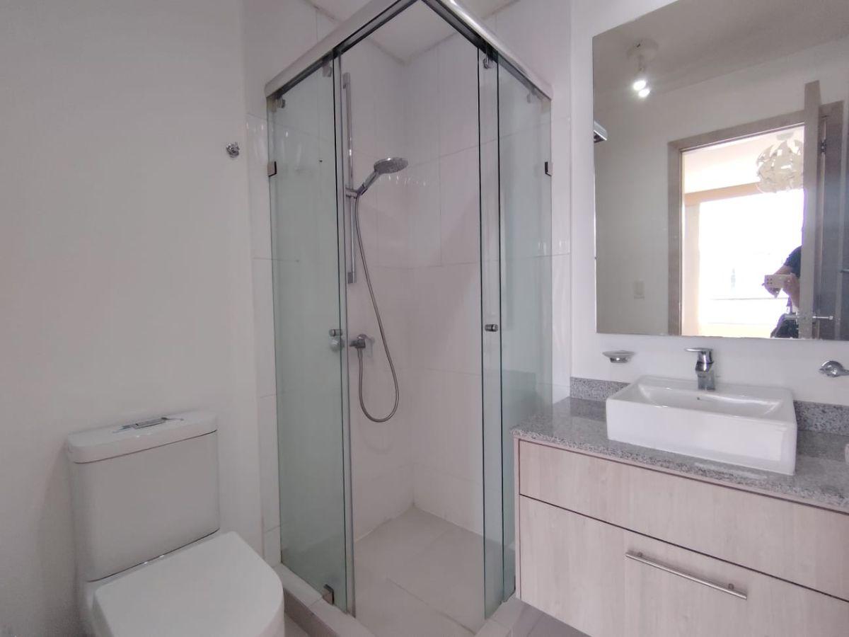 Departamento 2 Hab en Venta – Mariana de Jesús y Eloy Alfaro — imagen 5